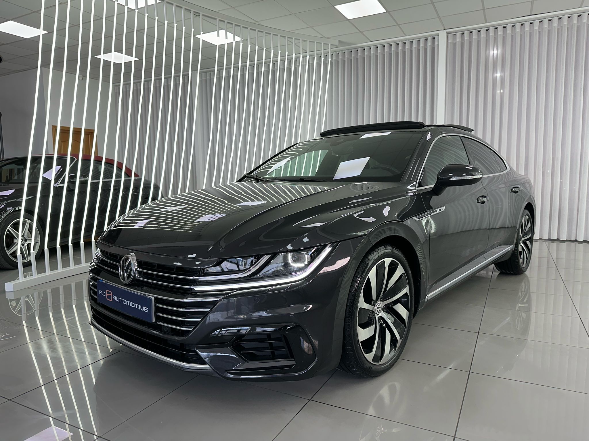 R-LINE 2.0 TDI 150CV 7-DSG