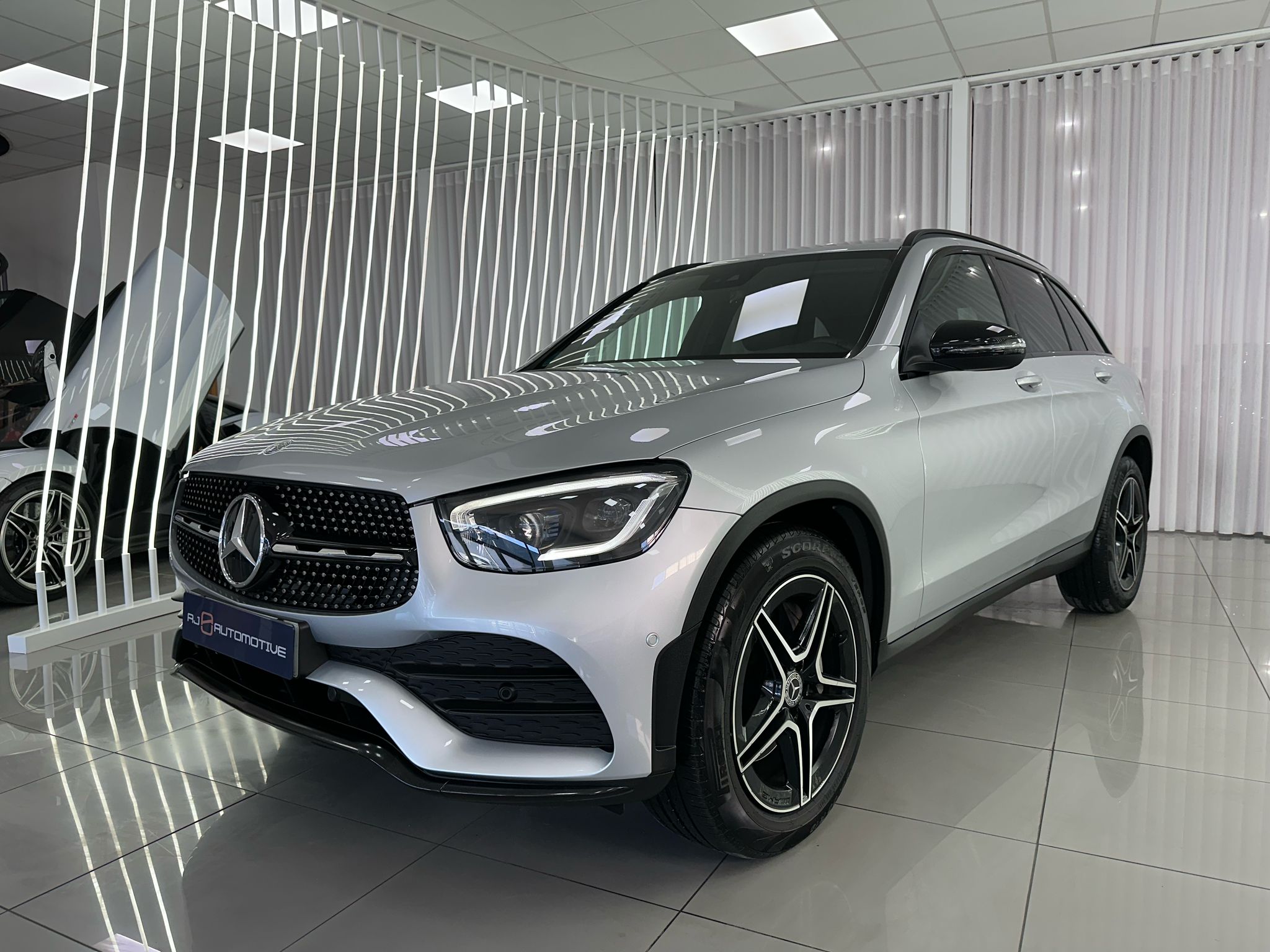 220D 4MATIC 194CV AMG 9G-TRONIC