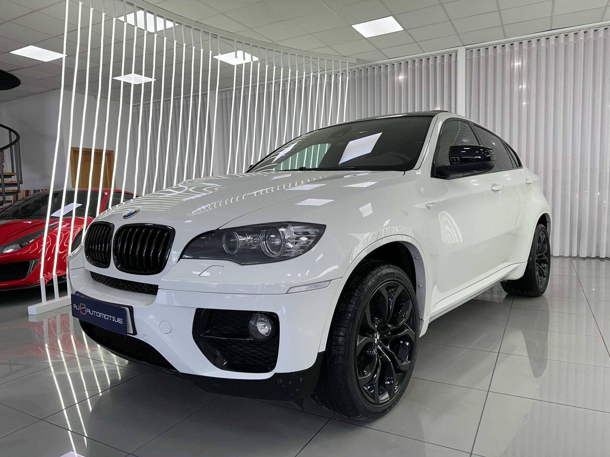 XDRIVE 30D 245CV AUTO. 8 VEL.