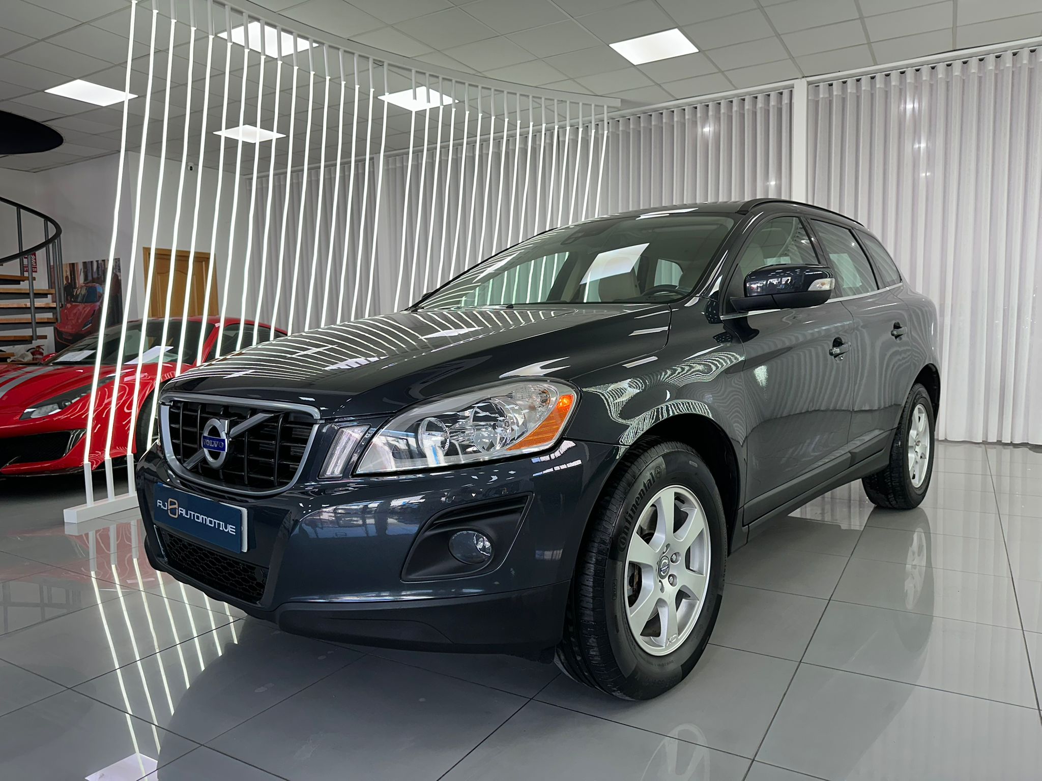 KINETIC 2.4D AUTO. 175CV